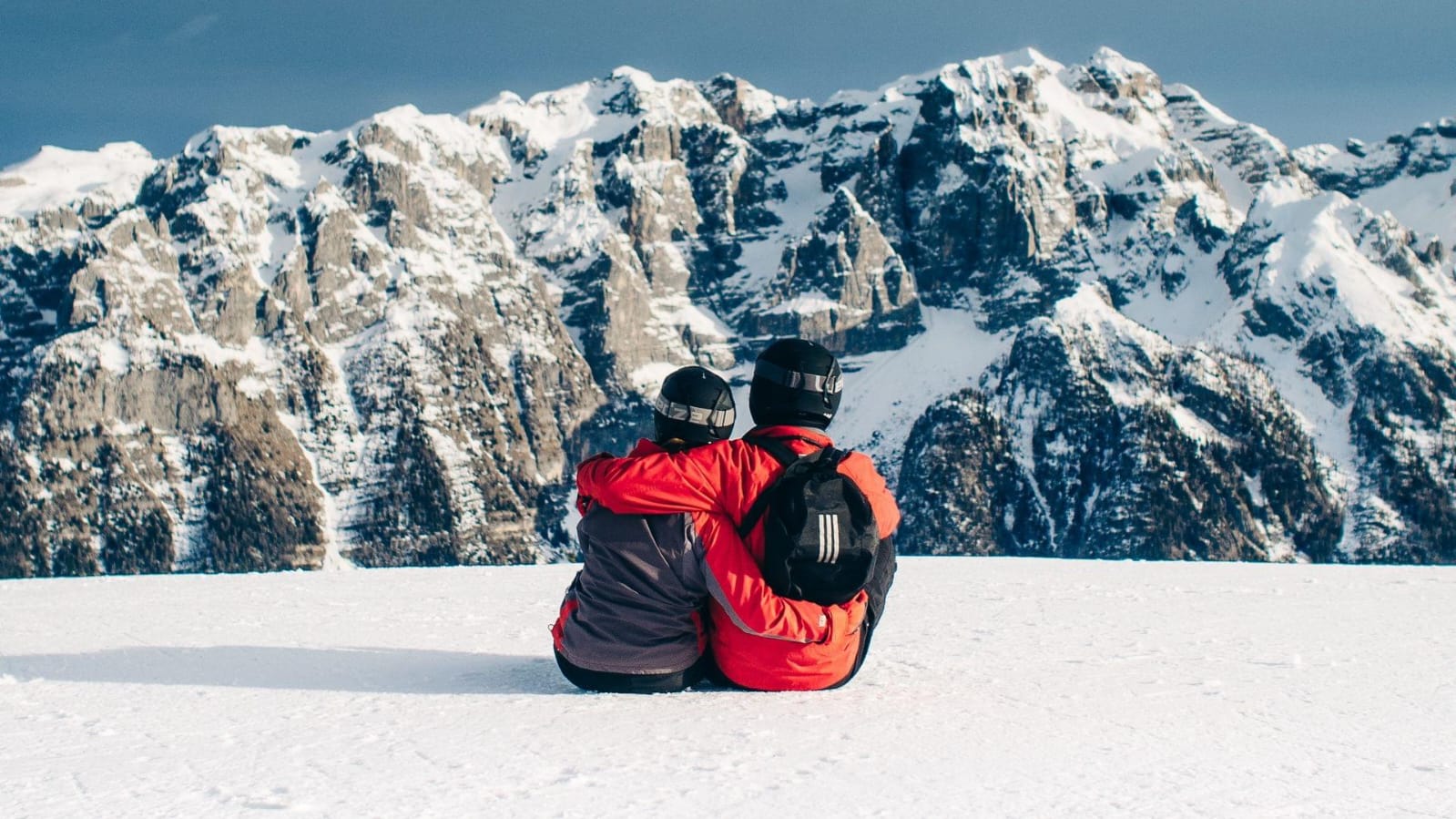 Kashmir Couple Special: Romantic Journey Through Mountains and Meadows